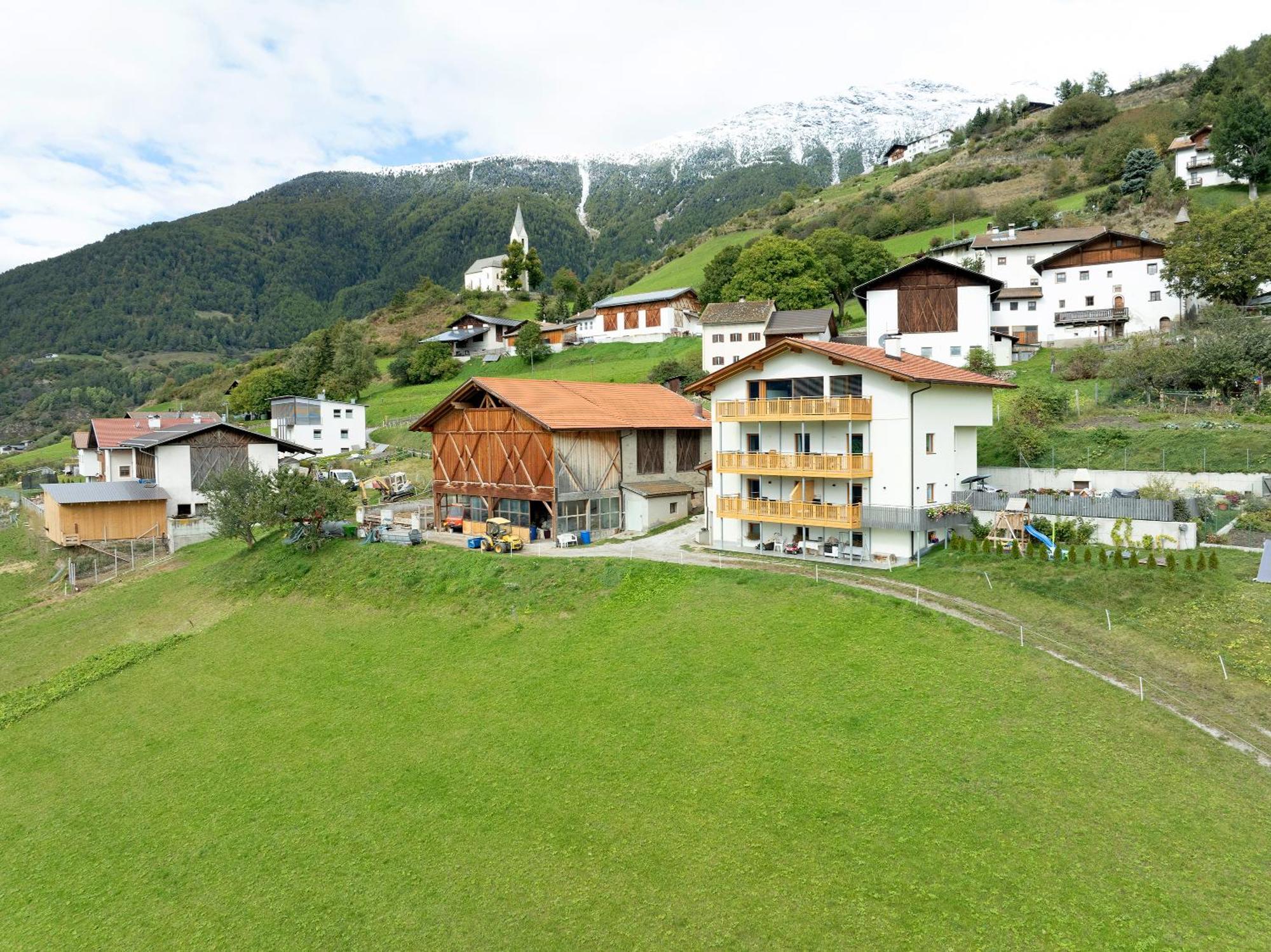 Gurschlerhof Apartment Lasa Exterior photo